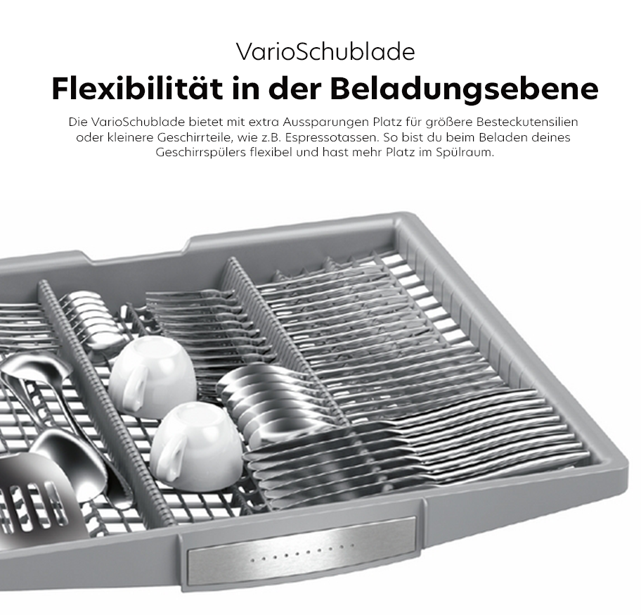 Feature-Banner, VarioSchublade eines Bosch Geschirrspülers mit Besteck und zwei Espressotassen in speziellen Aussparungen.'