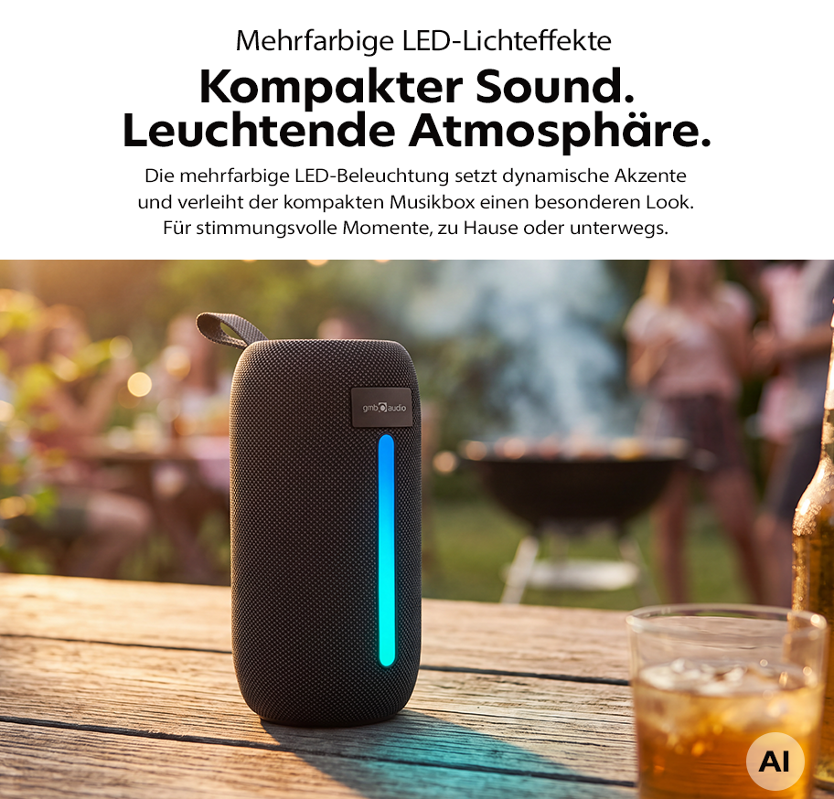 Feature Banner, Kompakter, zylindrischer Lautsprecher mit mehrfarbiger LED-Leiste steht auf Holztisch im Freien, unscharfe Menschen im Hintergrund.