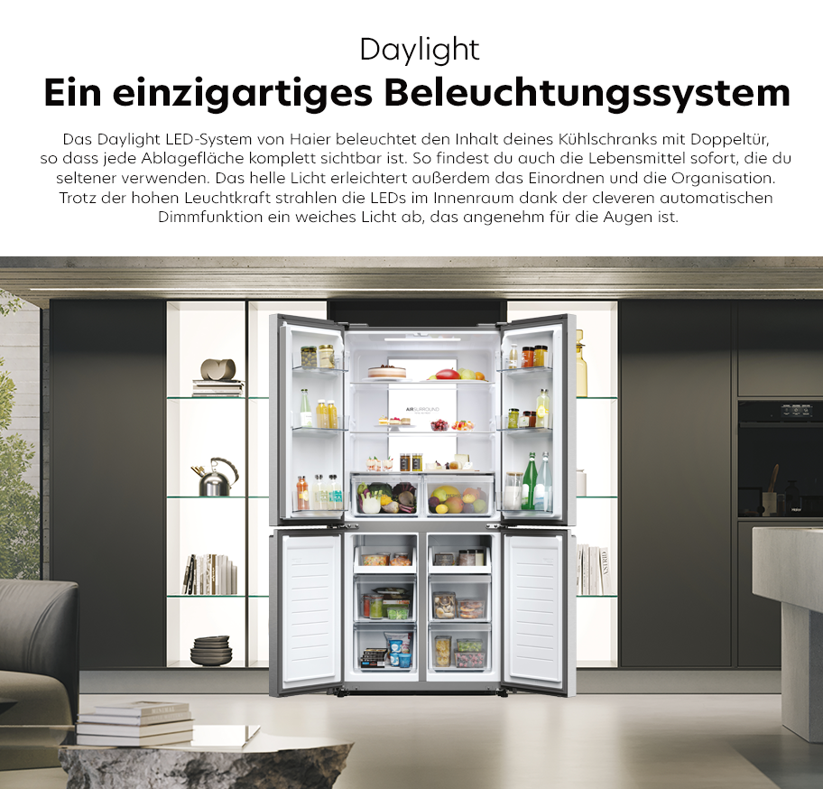 Feature-Banner für Haier Kühlschrank mit Doppeltür offen, zeigt Innenraumbeleuchtung mit Daylight LED-System, das Lebensmittel und Organisation sichtbar macht