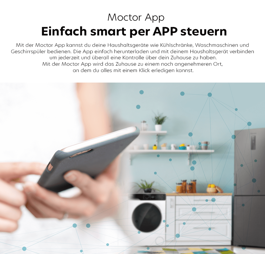 Feature-Banner, Smartphone in einer Hand, das eine App zeigt. Im Hintergrund eine moderne Küche mit Kühlschrank und Waschmaschine. Text: 'Einfach smart per APP steuern.'